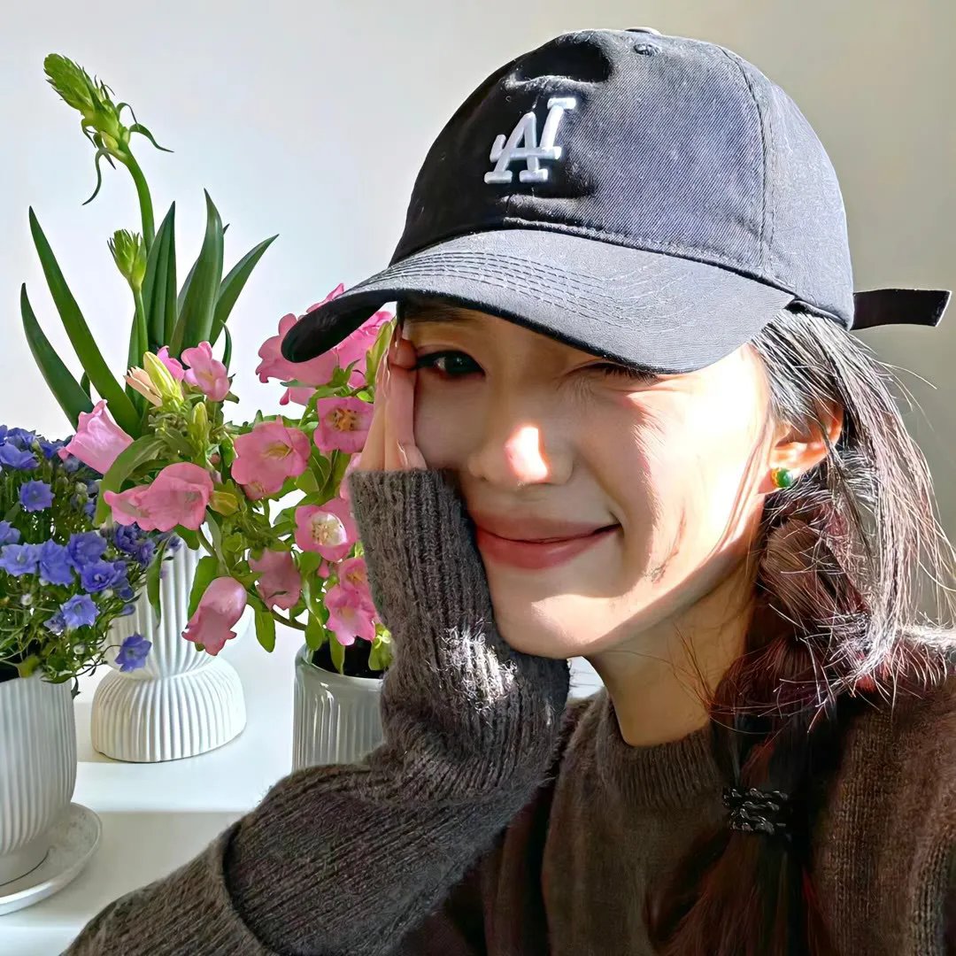 洞里的月亮